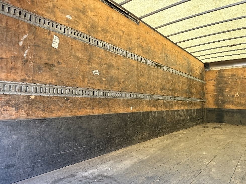 Medium Duty Box Truck-Light and Medium Duty Trucks-Freightliner-2018-M2-Middlefield-OH-198,896\n\t\tmiles-$ 40,750 - Image 11