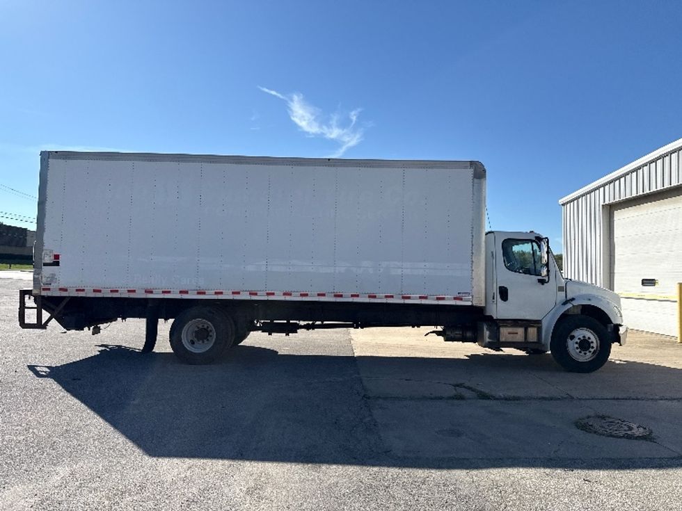 Medium Duty Box Truck-Light and Medium Duty Trucks-Freightliner-2018-M2-Middlefield-OH-198,896\n\t\tmiles-$ 40,750 - Image 15