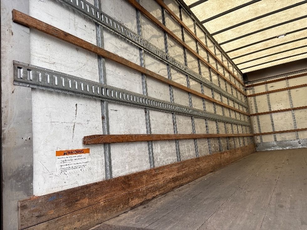 Medium Duty Box Truck-Light and Medium Duty Trucks-Freightliner-2018-M2-Middlefield-OH-255,272\n\t\tmiles-$ 33,500 - Image 11