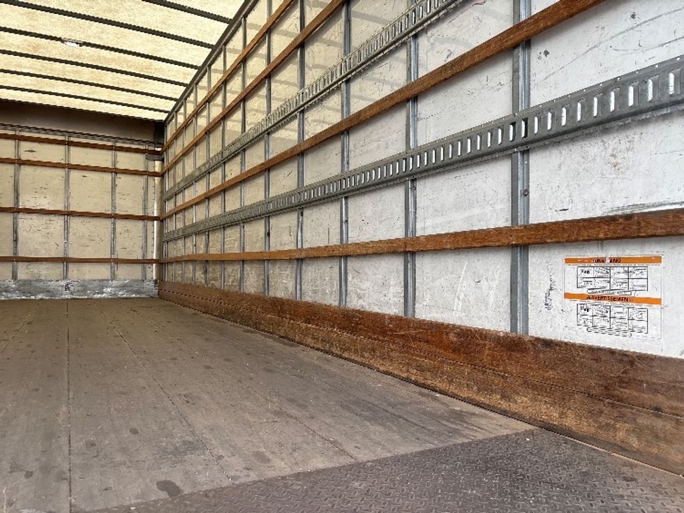 Medium Duty Box Truck-Light and Medium Duty Trucks-Freightliner-2018-M2-Middlefield-OH-255,272\n\t\tmiles-$ 33,500 - Image 12