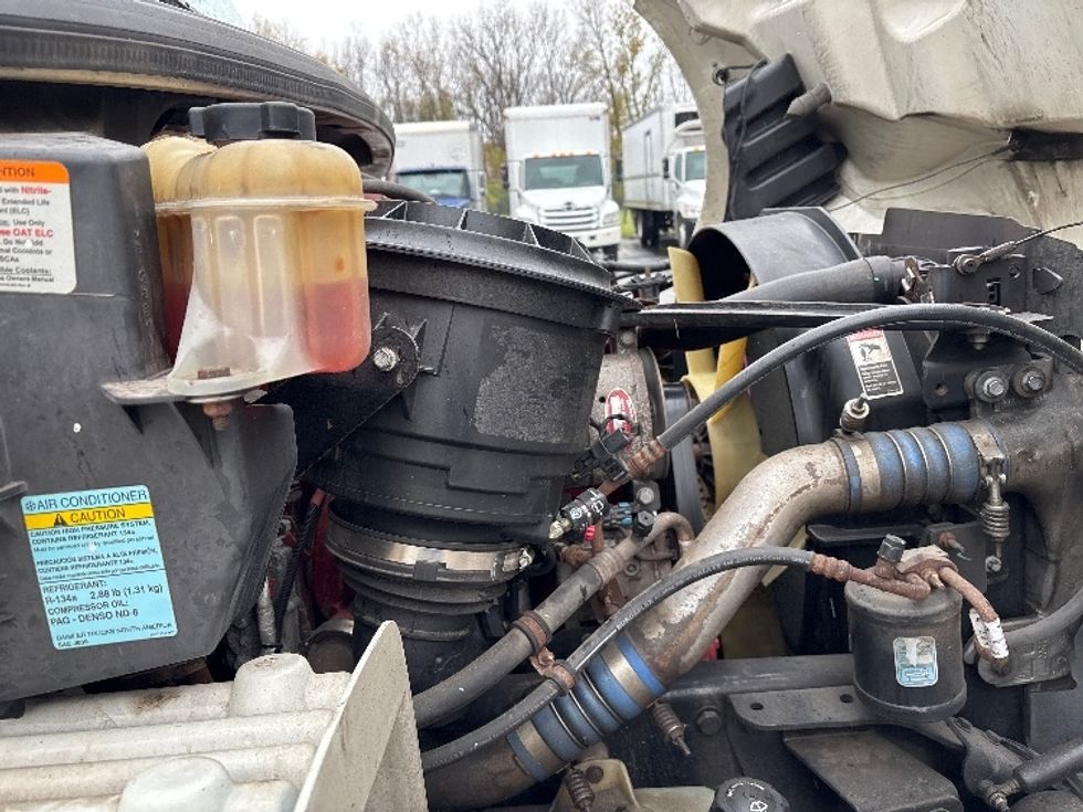 Medium Duty Box Truck-Light and Medium Duty Trucks-Freightliner-2018-M2-Middlefield-OH-255,272\n\t\tmiles-$ 33,500 - Image 24