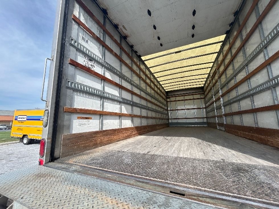 Medium Duty Box Truck-Light and Medium Duty Trucks-Freightliner-2018-M2-Milford-DE-104,378\n\t\tmiles-$ 50,750 - Image 11