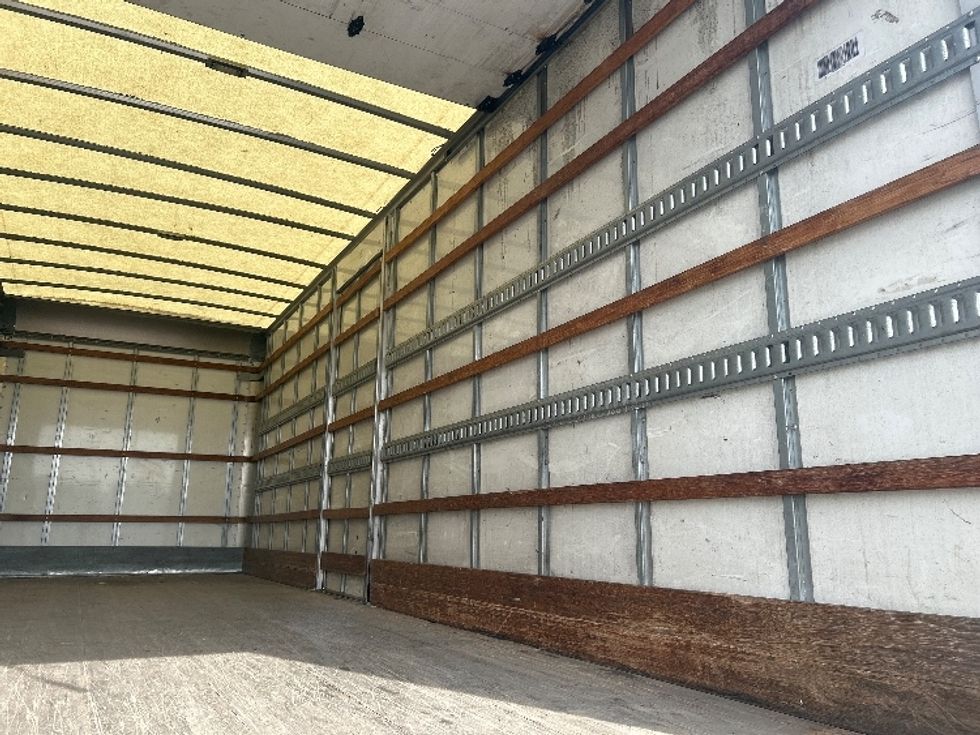 Medium Duty Box Truck-Light and Medium Duty Trucks-Freightliner-2018-M2-Milford-DE-104,378\n\t\tmiles-$ 50,750 - Image 12