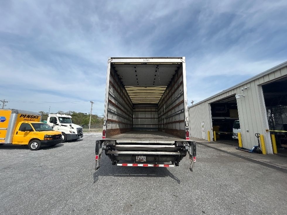 Medium Duty Box Truck-Light and Medium Duty Trucks-Freightliner-2018-M2-Milford-DE-104,378\n\t\tmiles-$ 50,750 - Image 8