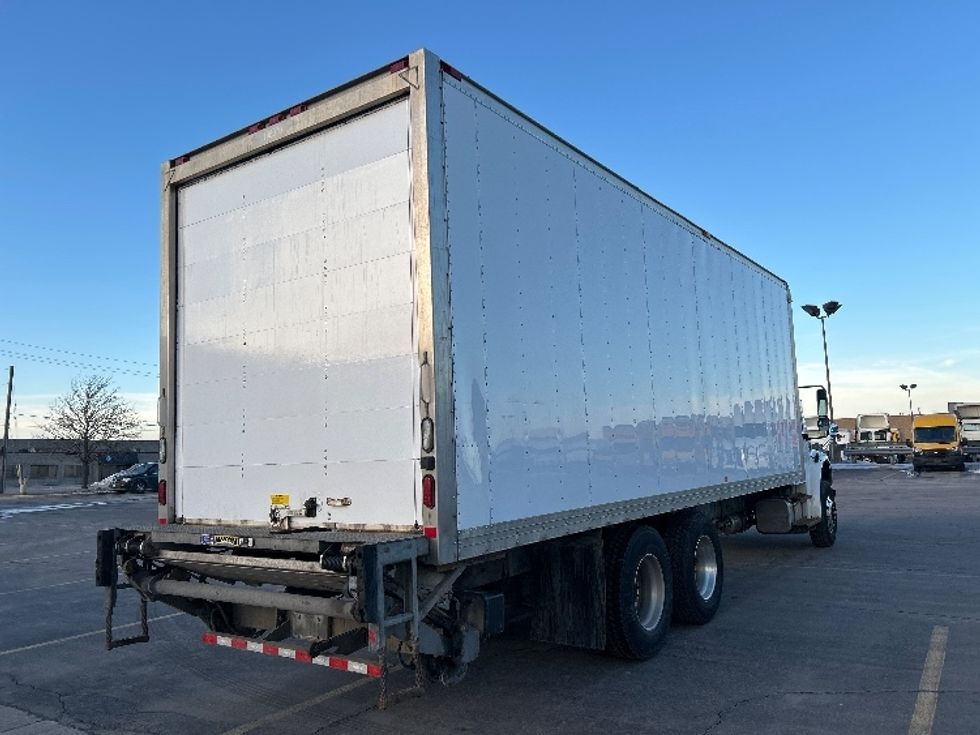 Medium Duty Box Truck-Light and Medium Duty Trucks-Freightliner-2018-M2-Mississauga-ON-255,129\n\t\tkm-$ 72,500 - Image 13