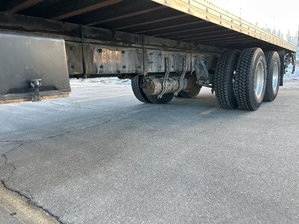 Medium Duty Box Truck-Light and Medium Duty Trucks-Freightliner-2018-M2-Mississauga-ON-255,129\n\t\tkm-$ 72,500 - Image 5