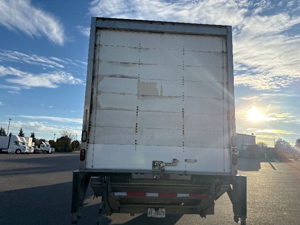Medium Duty Box Truck-Light and Medium Duty Trucks-Freightliner-2018-M2-Mississauga-ON-460,473\n\t\tkm-$ 42,750 - Image 7