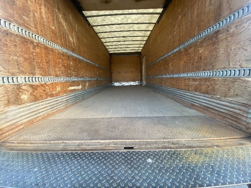 Medium Duty Box Truck-Light and Medium Duty Trucks-Freightliner-2018-M2-Mississauga-ON-462,451\n\t\tkm-$ 42,500 - Image 10