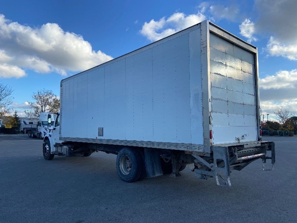 Medium Duty Box Truck-Light and Medium Duty Trucks-Freightliner-2018-M2-Mississauga-ON-462,451\n\t\tkm-$ 42,500 - Image 6