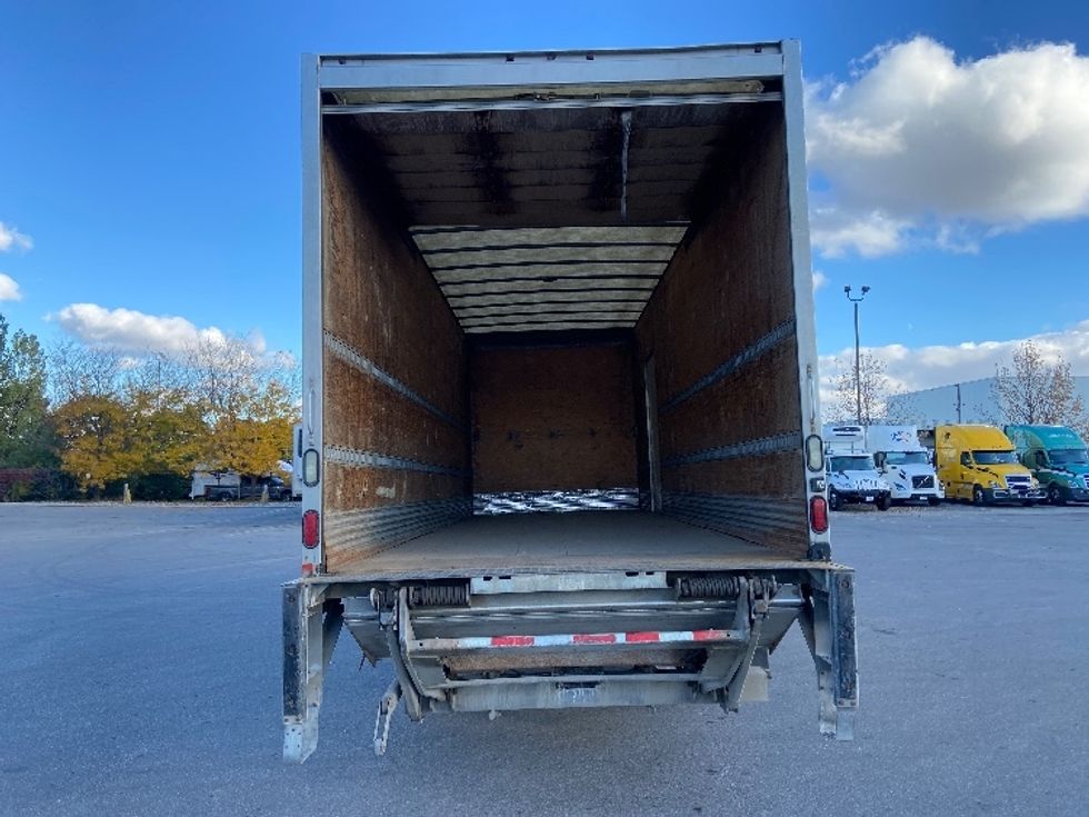 Medium Duty Box Truck-Light and Medium Duty Trucks-Freightliner-2018-M2-Mississauga-ON-462,451\n\t\tkm-$ 42,500 - Image 8