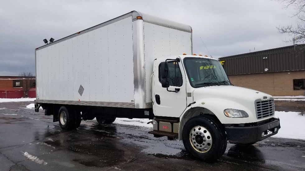Medium Duty Box Truck-Light and Medium Duty Trucks-Freightliner-2018-M2-Mississauga-ON-508,537\n\t\tkm-$ 30,000 - Image 1