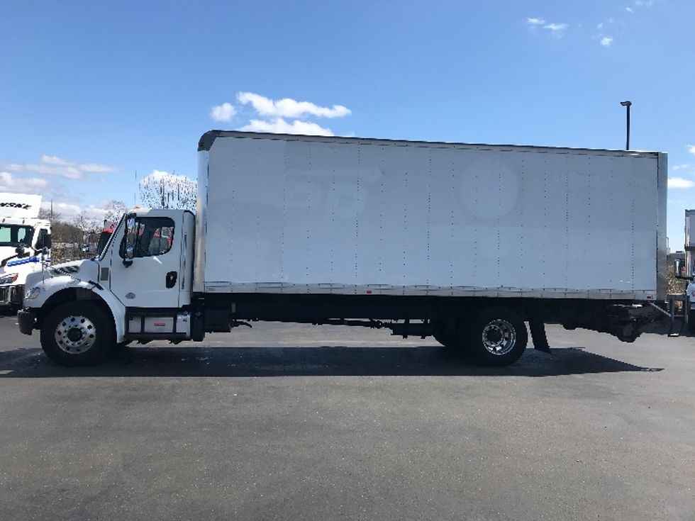Medium Duty Box Truck-Light and Medium Duty Trucks-Freightliner-2018-M2-Montgomery-NY-139,201\n\t\tmiles-$ 41,250 - Image 4