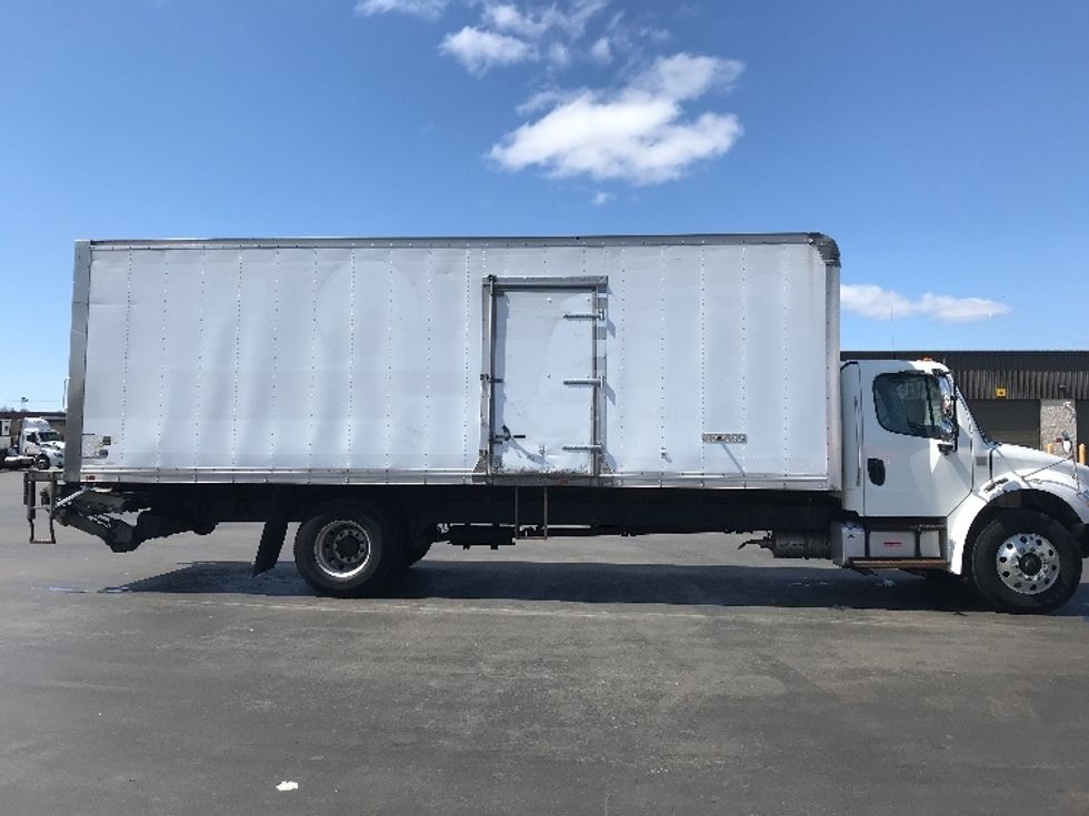 Medium Duty Box Truck-Light and Medium Duty Trucks-Freightliner-2018-M2-Montgomery-NY-139,202\n\t\tmiles-$ 13,500 - Image 15