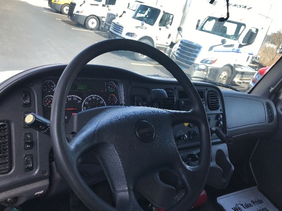 Medium Duty Box Truck-Light and Medium Duty Trucks-Freightliner-2018-M2-Montgomery-NY-139,202\n\t\tmiles-$ 13,500 - Image 17