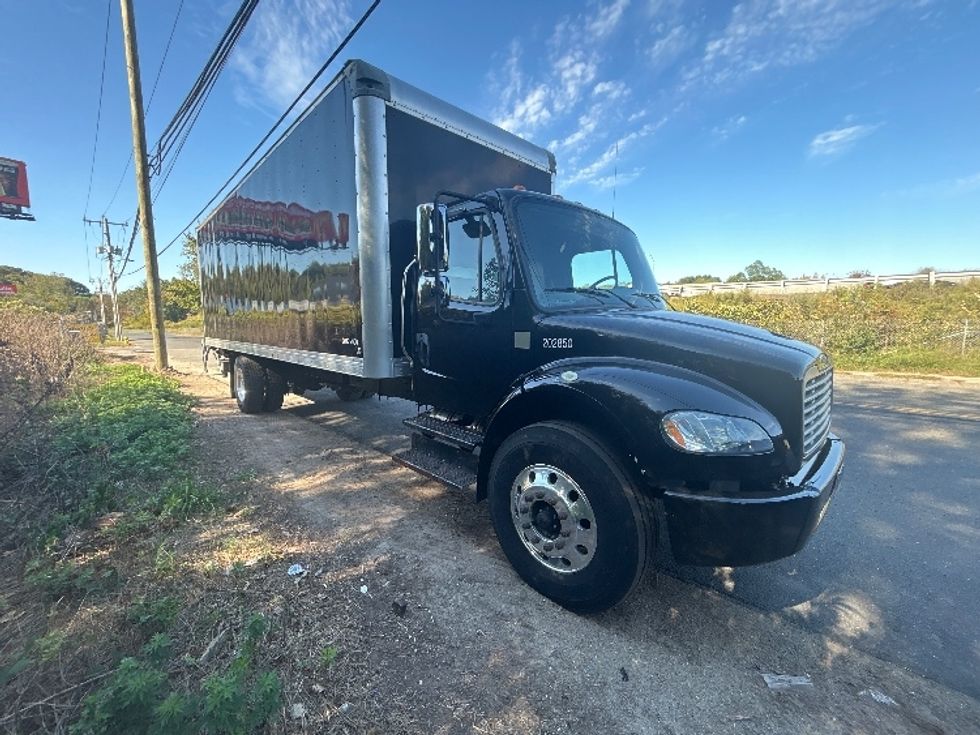 Medium Duty Box Truck-Light and Medium Duty Trucks-Freightliner-2018-M2-Montgomery-NY-18,165\n\t\tmiles-$ 58,000 - Image 1