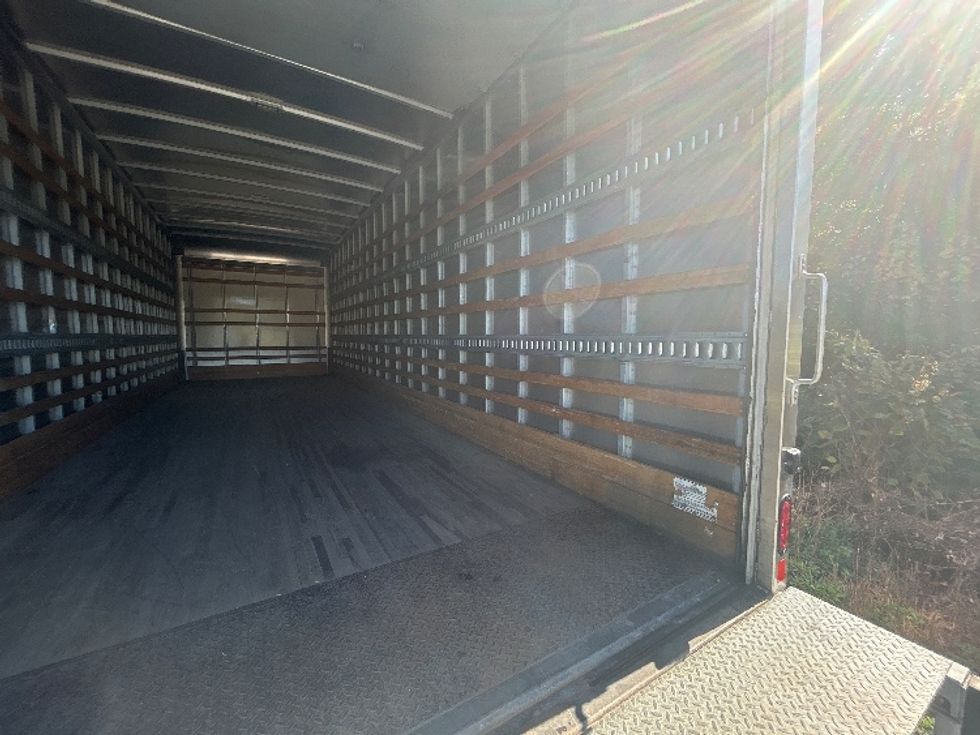 Medium Duty Box Truck-Light and Medium Duty Trucks-Freightliner-2018-M2-Montgomery-NY-18,165\n\t\tmiles-$ 58,000 - Image 12