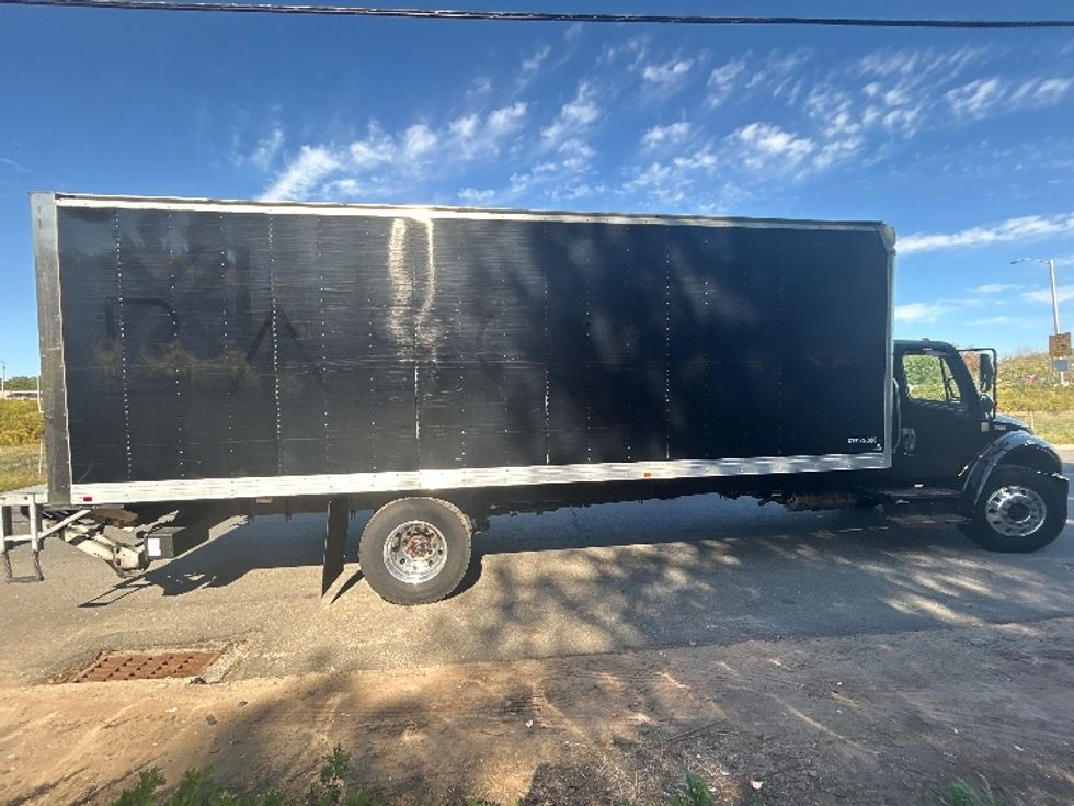 Medium Duty Box Truck-Light and Medium Duty Trucks-Freightliner-2018-M2-Montgomery-NY-18,165\n\t\tmiles-$ 58,000 - Image 15