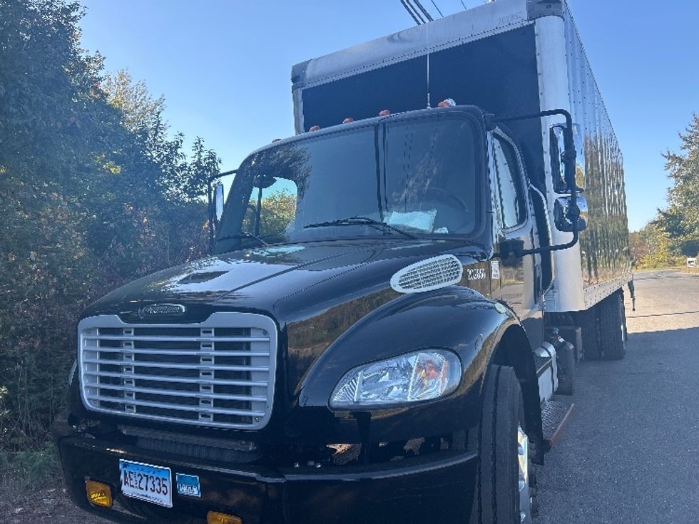 Medium Duty Box Truck-Light and Medium Duty Trucks-Freightliner-2018-M2-Montgomery-NY-18,165\n\t\tmiles-$ 58,000 - Image 29