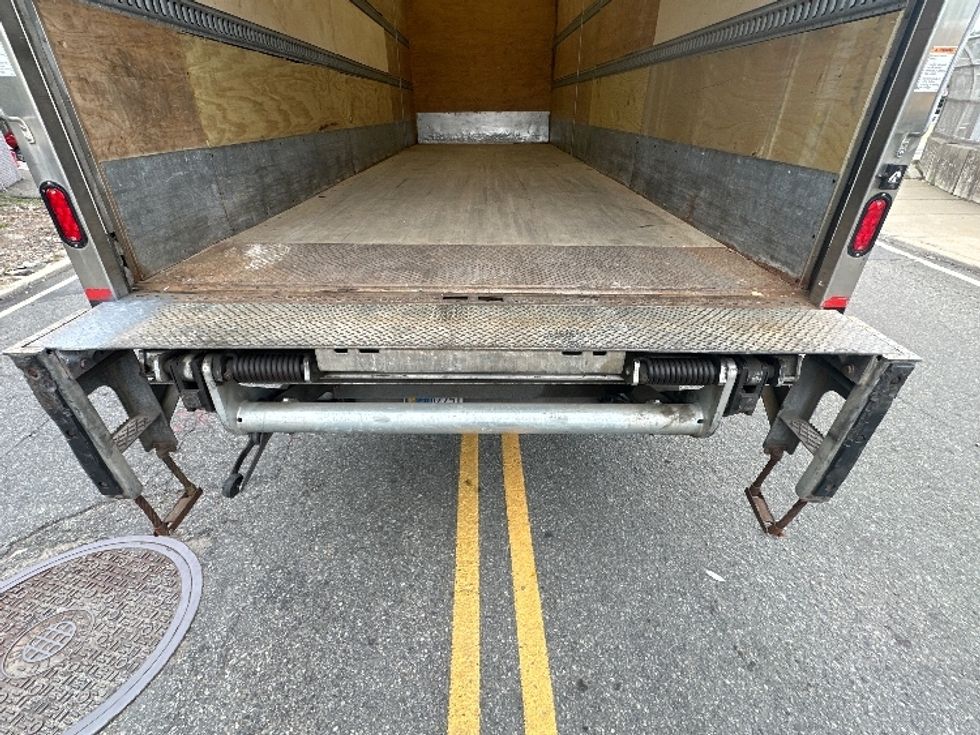 Medium Duty Box Truck-Light and Medium Duty Trucks-Freightliner-2018-M2-North Bergen-NJ-101,404\n\t\tmiles-$ 45,750 - Image 10