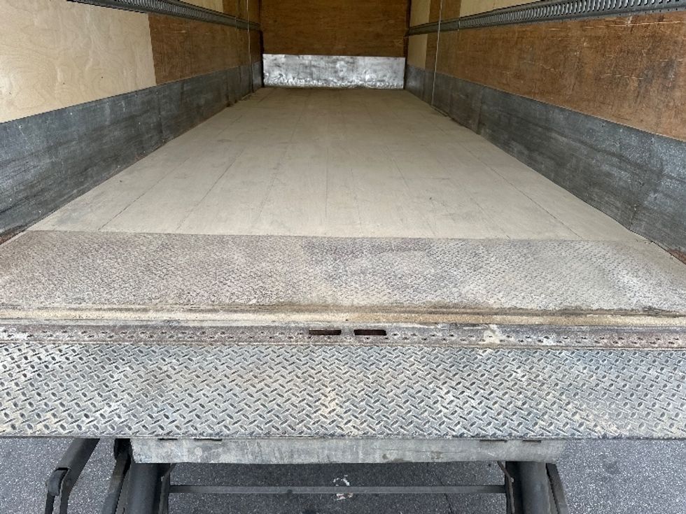 Medium Duty Box Truck-Light and Medium Duty Trucks-Freightliner-2018-M2-North Bergen-NJ-142,698\n\t\tmiles-$ 43,000 - Image 10