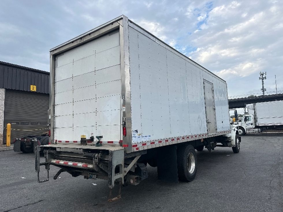 Medium Duty Box Truck-Light and Medium Duty Trucks-Freightliner-2018-M2-North Bergen-NJ-142,698\n\t\tmiles-$ 43,000 - Image 13