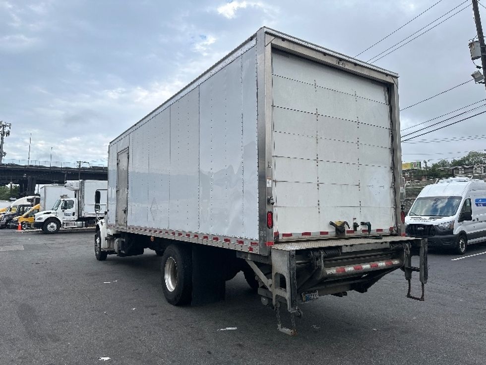 Medium Duty Box Truck-Light and Medium Duty Trucks-Freightliner-2018-M2-North Bergen-NJ-142,698\n\t\tmiles-$ 43,000 - Image 6