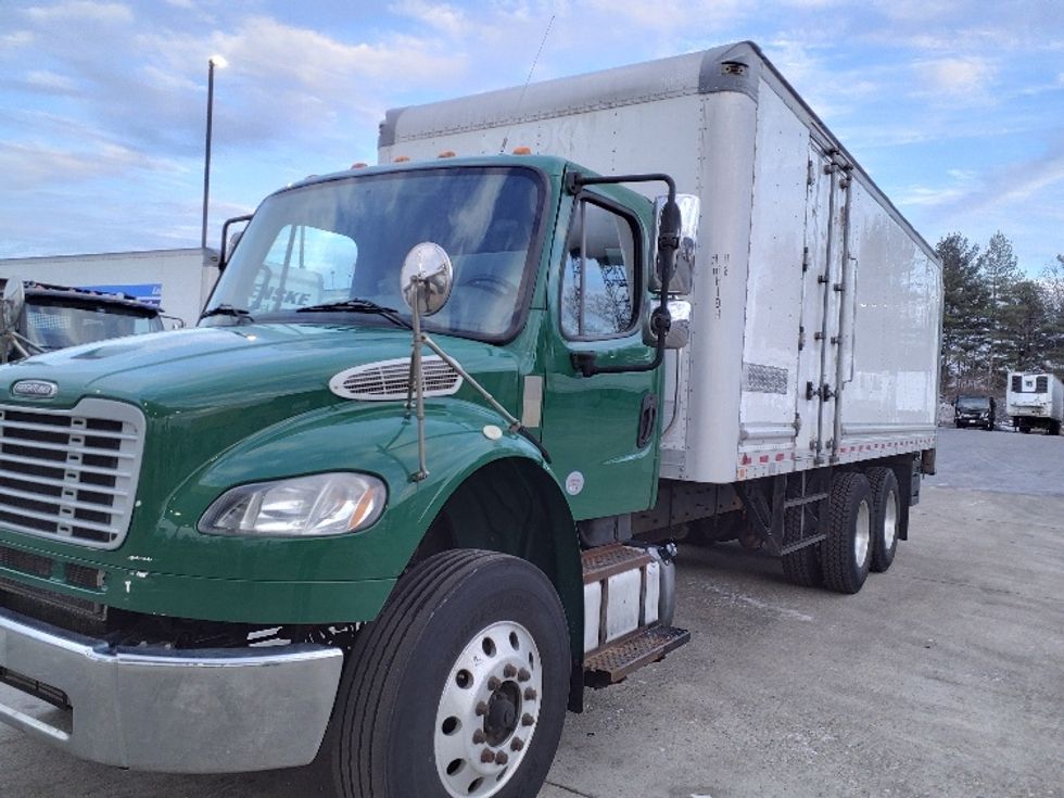 Medium Duty Box Truck-Light and Medium Duty Trucks-Freightliner-2018-M2-Norton-MA-167,438\n\t\tmiles-$ 60,000 - Image 1