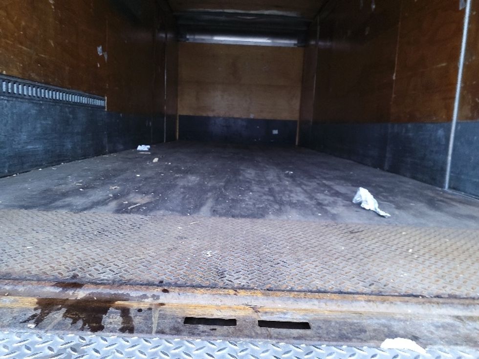 Medium Duty Box Truck-Light and Medium Duty Trucks-Freightliner-2018-M2-Norton-MA-167,438\n\t\tmiles-$ 60,000 - Image 10