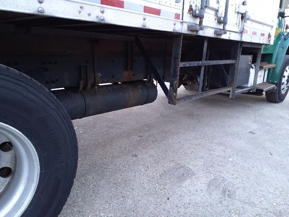 Medium Duty Box Truck-Light and Medium Duty Trucks-Freightliner-2018-M2-Norton-MA-167,438\n\t\tmiles-$ 60,000 - Image 14