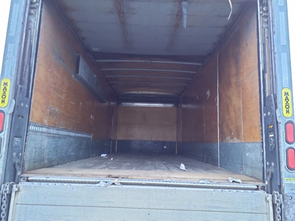 Medium Duty Box Truck-Light and Medium Duty Trucks-Freightliner-2018-M2-Norton-MA-167,438\n\t\tmiles-$ 60,000 - Image 8