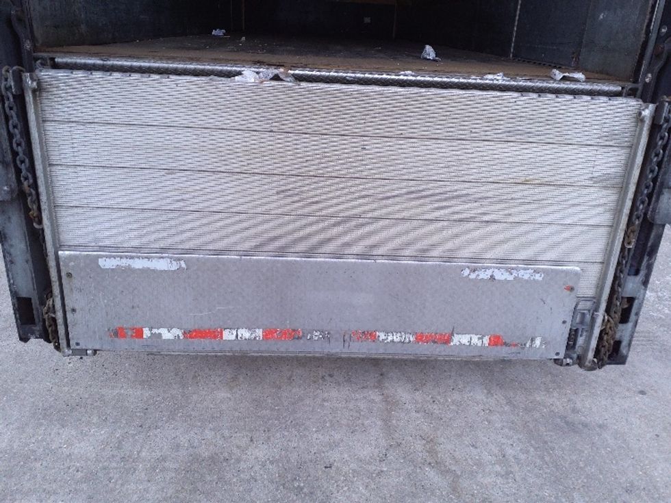 Medium Duty Box Truck-Light and Medium Duty Trucks-Freightliner-2018-M2-Norton-MA-167,438\n\t\tmiles-$ 60,000 - Image 9