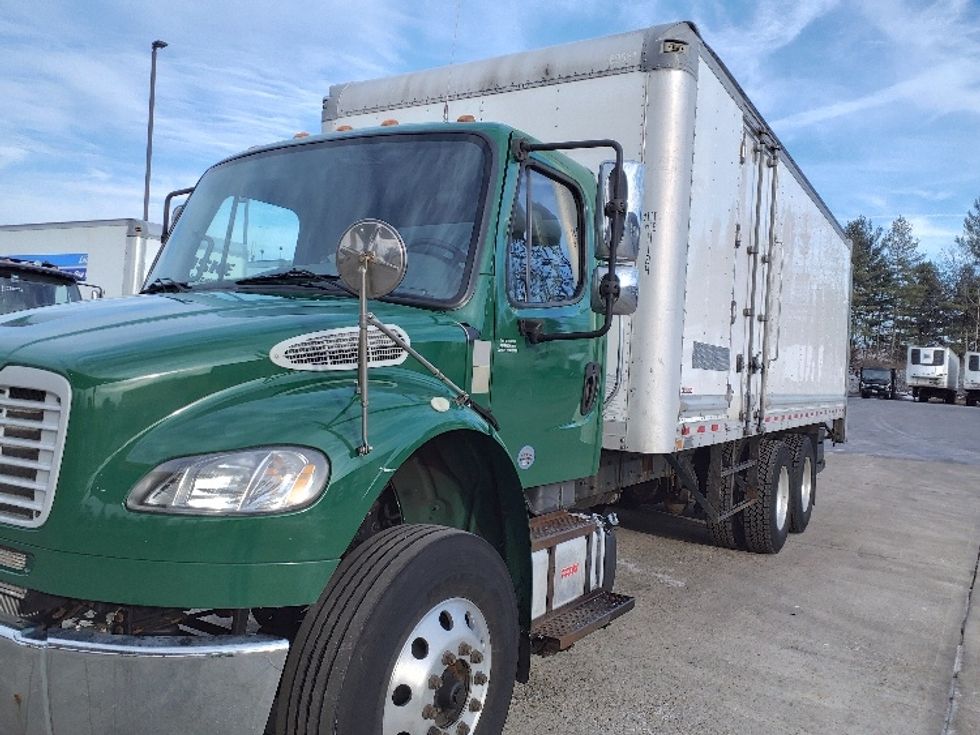 Medium Duty Box Truck-Light and Medium Duty Trucks-Freightliner-2018-M2-Norton-MA-169,750\n\t\tmiles-$ 59,750 - Image 3