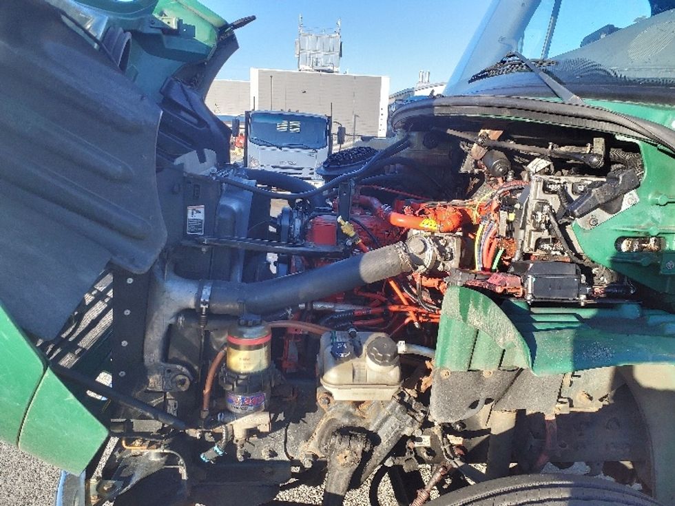 Medium Duty Box Truck-Light and Medium Duty Trucks-Freightliner-2018-M2-Norton-MA-178,479\n\t\tmiles-$ 55,000 - Image 24