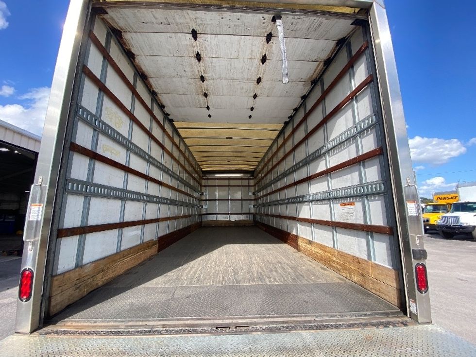 Medium Duty Box Truck-Light and Medium Duty Trucks-Freightliner-2018-M2-Ocala-FL-104,633\n\t\tmiles-$ 56,750 - Image 10