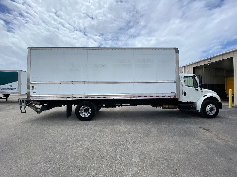 Medium Duty Box Truck-Light and Medium Duty Trucks-Freightliner-2018-M2-Ocala-FL-104,633\n\t\tmiles-$ 56,750 - Image 15