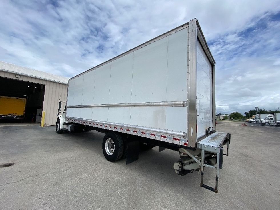 Medium Duty Box Truck-Light and Medium Duty Trucks-Freightliner-2018-M2-Ocala-FL-104,633\n\t\tmiles-$ 56,750 - Image 6