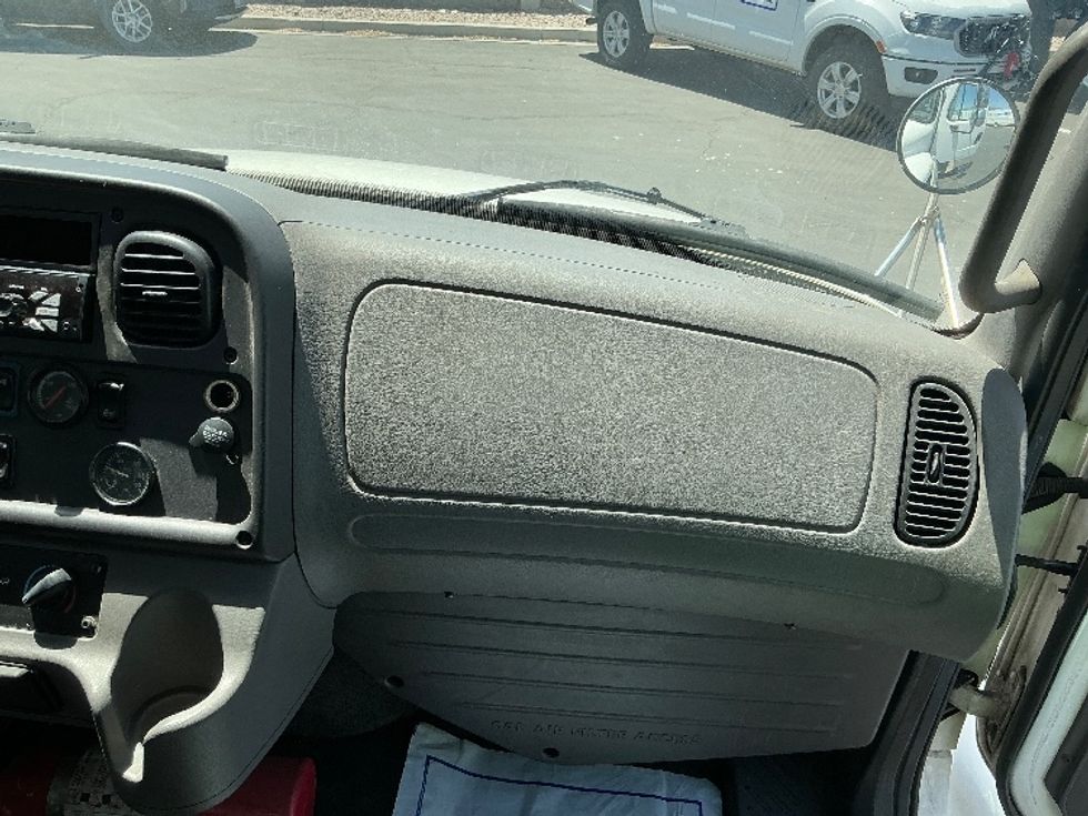 Medium Duty Box Truck-Light and Medium Duty Trucks-Freightliner-2018-M2-Ogden-UT-231,997\n\t\tmiles-$ 42,750 - Image 21