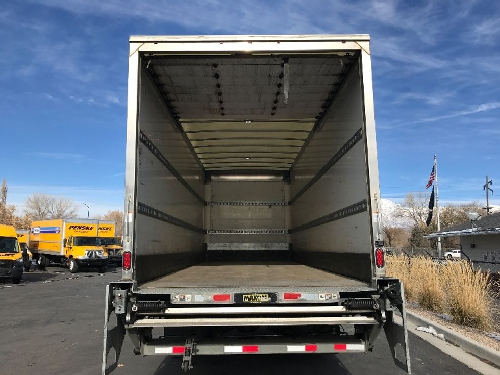 Used 2018 Freightliner Truck Medium Duty Box Truck Unit 188979