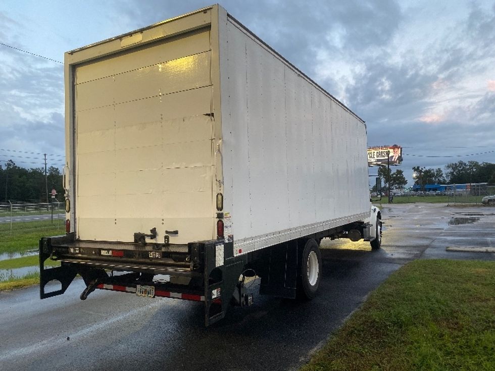 Medium Duty Box Truck-Light and Medium Duty Trucks-Freightliner-2018-M2-Orlando-FL-120,571\n\t\tmiles-$ 56,500 - Image 14