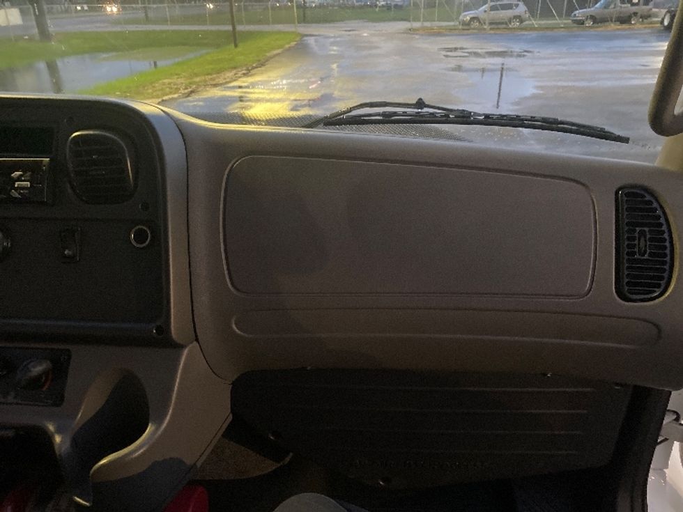 Medium Duty Box Truck-Light and Medium Duty Trucks-Freightliner-2018-M2-Orlando-FL-120,571\n\t\tmiles-$ 56,500 - Image 21