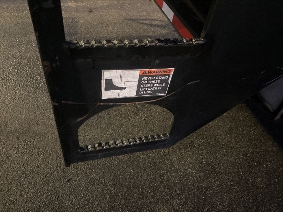 Medium Duty Box Truck-Light and Medium Duty Trucks-Freightliner-2018-M2-Orlando-FL-120,571\n\t\tmiles-$ 56,500 - Image 27