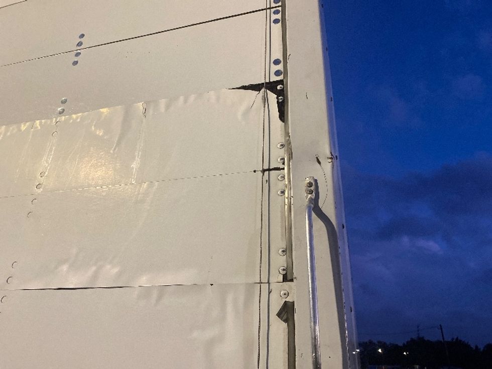 Medium Duty Box Truck-Light and Medium Duty Trucks-Freightliner-2018-M2-Orlando-FL-120,571\n\t\tmiles-$ 56,500 - Image 28