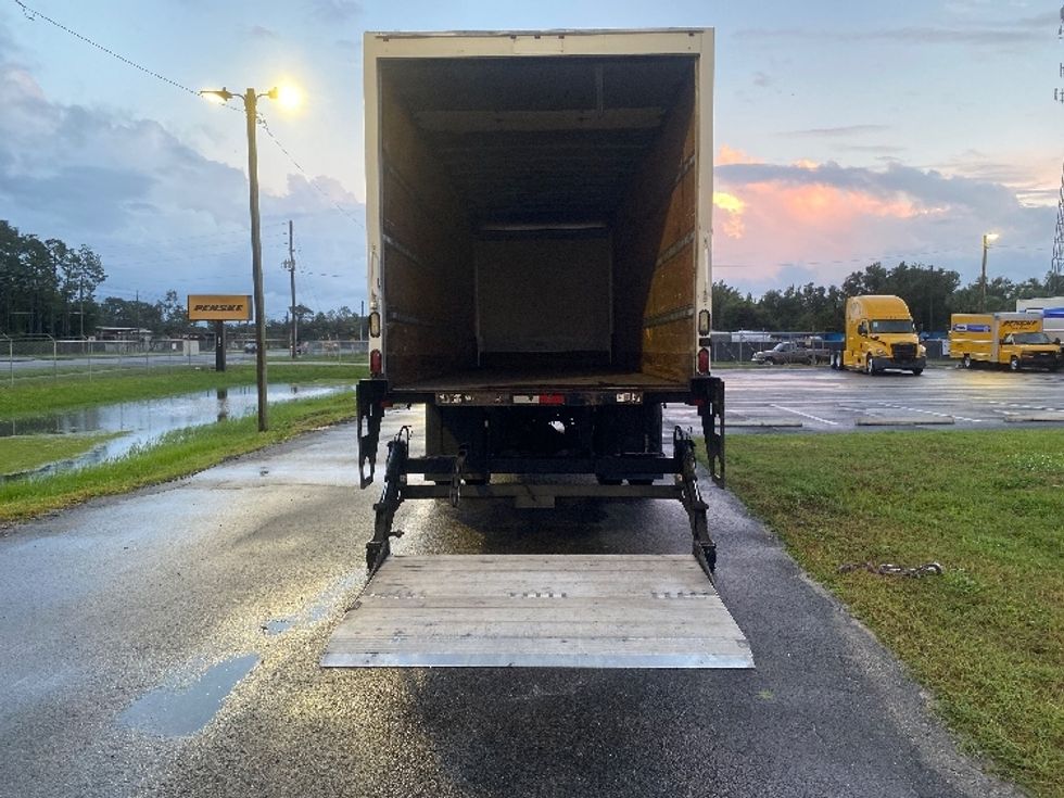 Medium Duty Box Truck-Light and Medium Duty Trucks-Freightliner-2018-M2-Orlando-FL-120,571\n\t\tmiles-$ 56,500 - Image 9