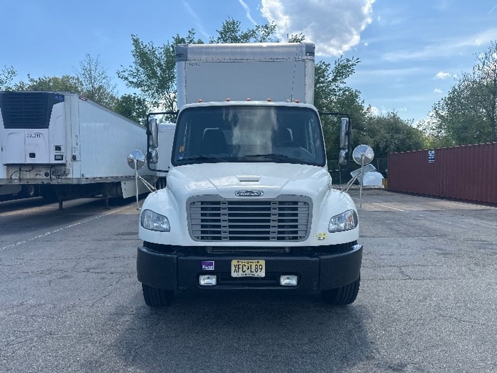 Medium Duty Box Truck-Light and Medium Duty Trucks-Freightliner-2018-M2-Parsippany-NJ-338,630\n\t\tmiles-$ 35,000 - Image 2