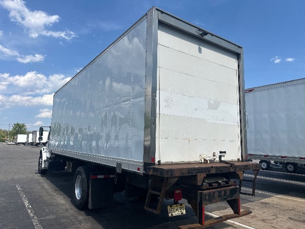 Medium Duty Box Truck-Light and Medium Duty Trucks-Freightliner-2018-M2-Parsippany-NJ-338,630\n\t\tmiles-$ 35,000 - Image 6