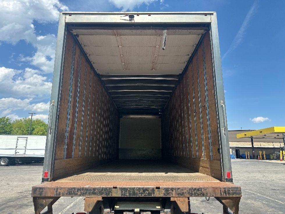 Medium Duty Box Truck-Light and Medium Duty Trucks-Freightliner-2018-M2-Parsippany-NJ-338,630\n\t\tmiles-$ 35,000 - Image 8