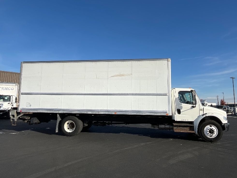 Medium Duty Box Truck-Light and Medium Duty Trucks-Freightliner-2018-M2-Pasco-WA-153,738\n\t\tmiles-$ 49,250 - Image 15