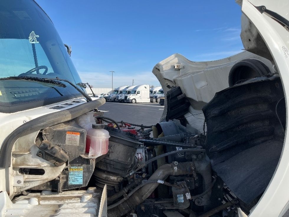 Medium Duty Box Truck-Light and Medium Duty Trucks-Freightliner-2018-M2-Pasco-WA-153,738\n\t\tmiles-$ 49,250 - Image 22