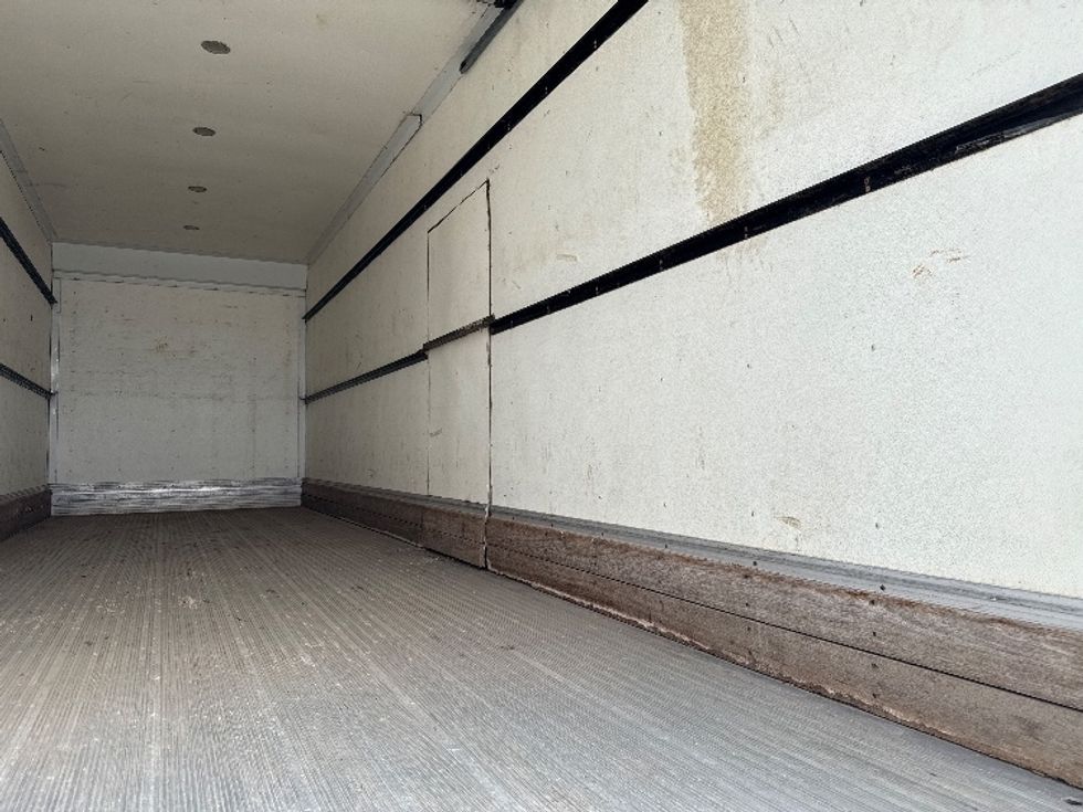 Medium Duty Box Truck-Light and Medium Duty Trucks-Freightliner-2018-M2-Phoenix-AZ-146,830\n\t\tmiles-$ 48,250 - Image 12