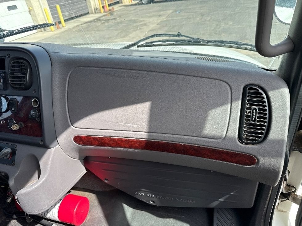 Medium Duty Box Truck-Light and Medium Duty Trucks-Freightliner-2018-M2-Phoenix-AZ-146,830\n\t\tmiles-$ 48,250 - Image 21
